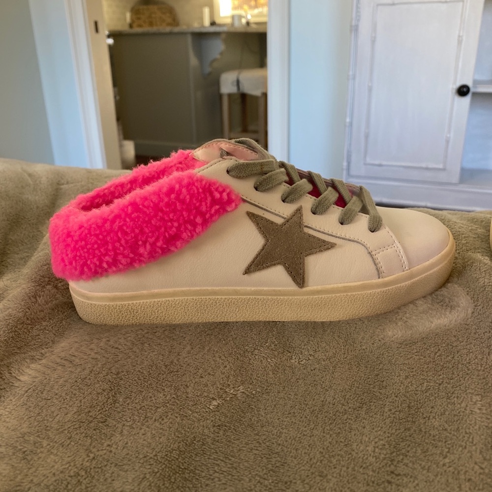 steve madden sneakers